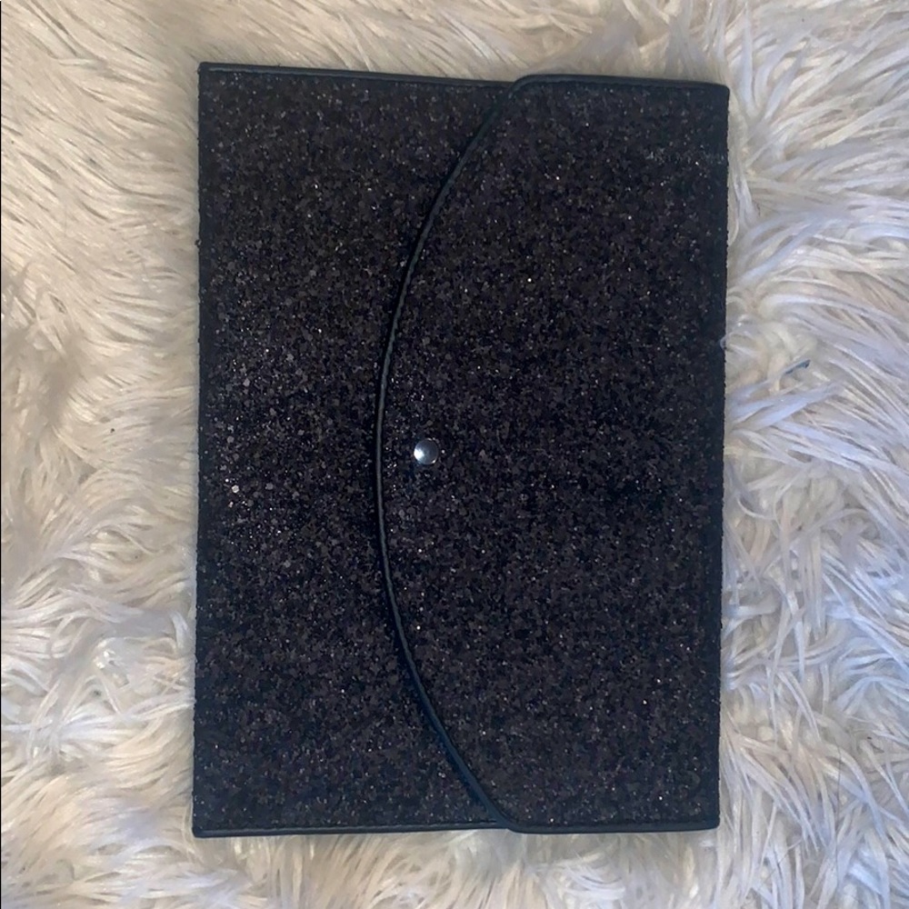 Envelope clutch